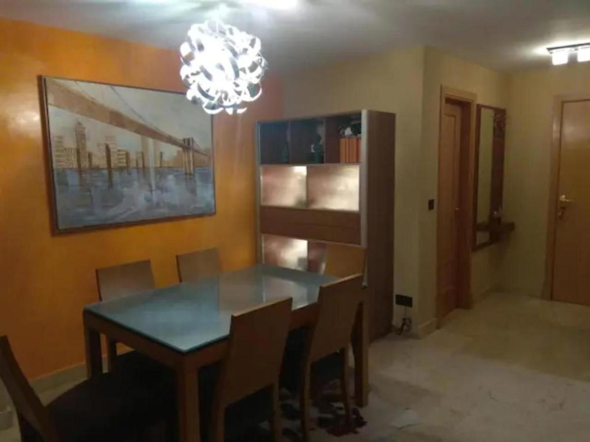 Edificio Trovador Apartment Севиля Екстериор снимка